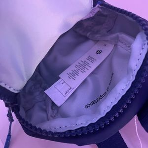 Lulu bag perfect to fit phone